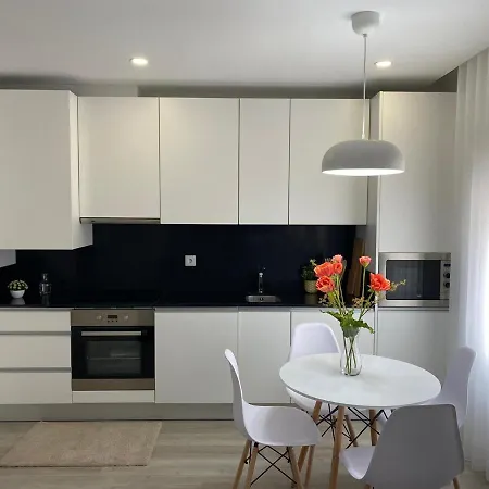 Ninho Citadino 公寓 *