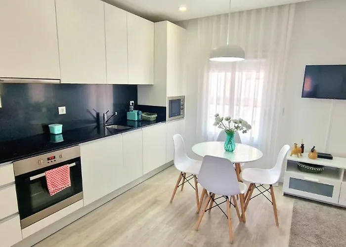 Ninho Citadino アパート アヴェイロ